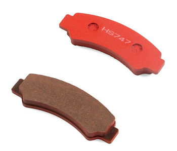 Тормозные колодки передние HS747, CF 600/X8HO/X10