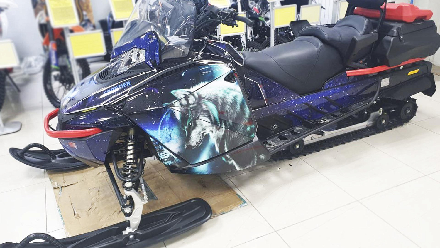 Оклейка бронированной пленкой снегохода  "FRONTIER 1000"